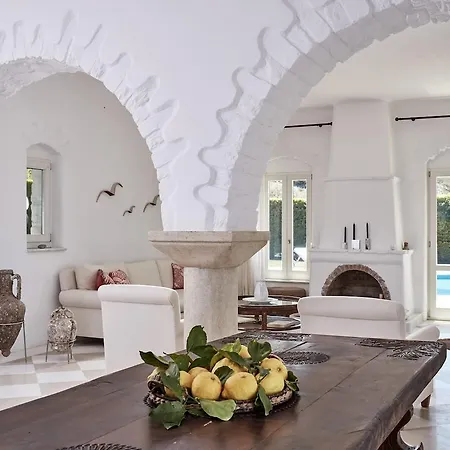 别墅 Yria Ktima Luxury Sarakíniko